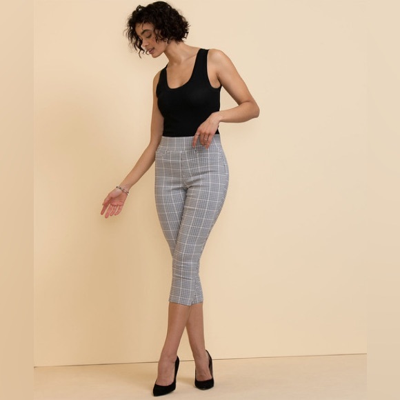 Ricki's SKINNY CAPRI IN MICROTWILL sz medium nwt - Picture 7 of 7